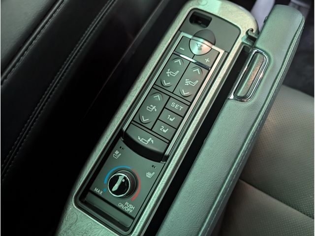 VELLFIRE HYBRID 4WD