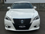 CROWN sedan hybrid