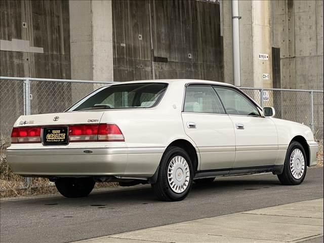 CROWN hardtop