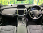 CROWN sedan hybrid
