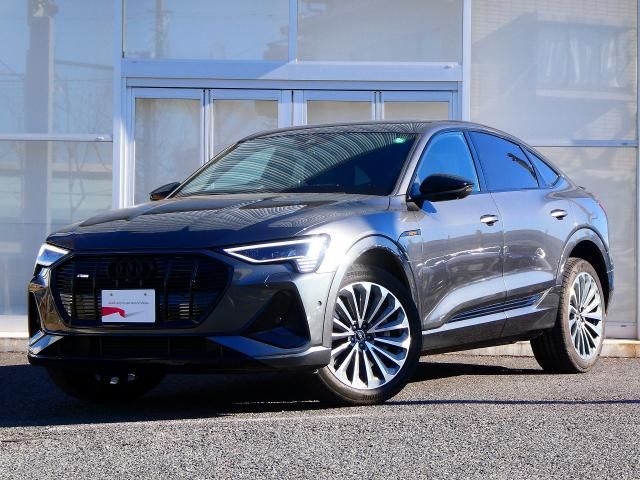 AUDI e-tron SPORTBACK