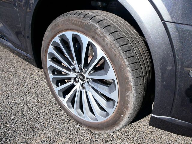 AUDI e-tron SPORTBACK