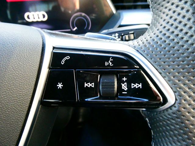 AUDI e-tron SPORTBACK