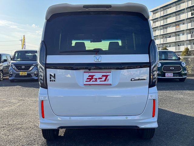N-BOX