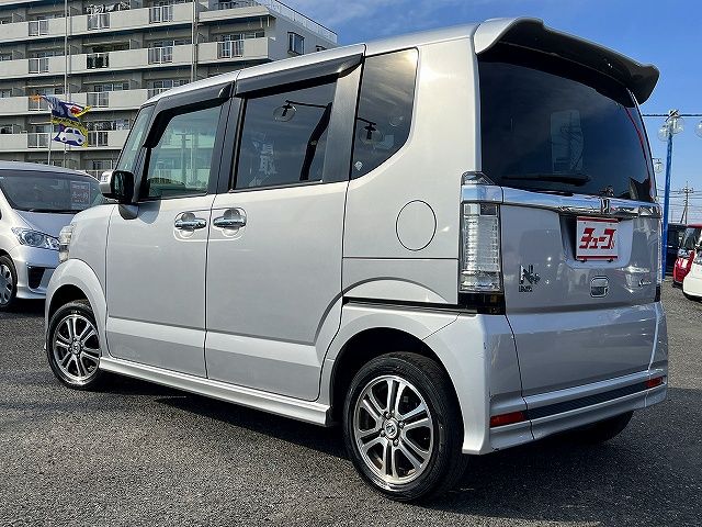 N BOX 4WD