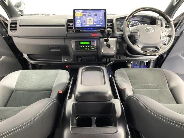 HIACE van 2WD