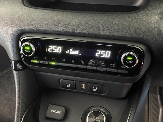 GR YARIS
