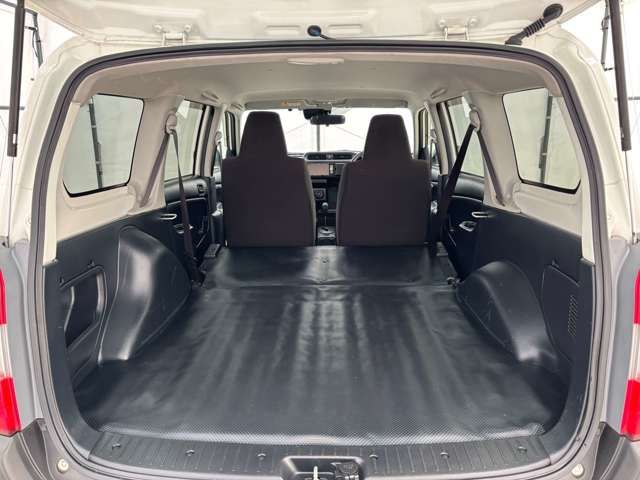 FAMILIA van 2WD