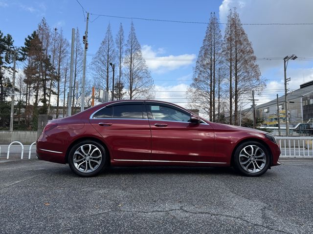 MERCEDES BENZ C class sedan