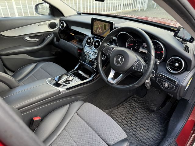 MERCEDES BENZ C class sedan