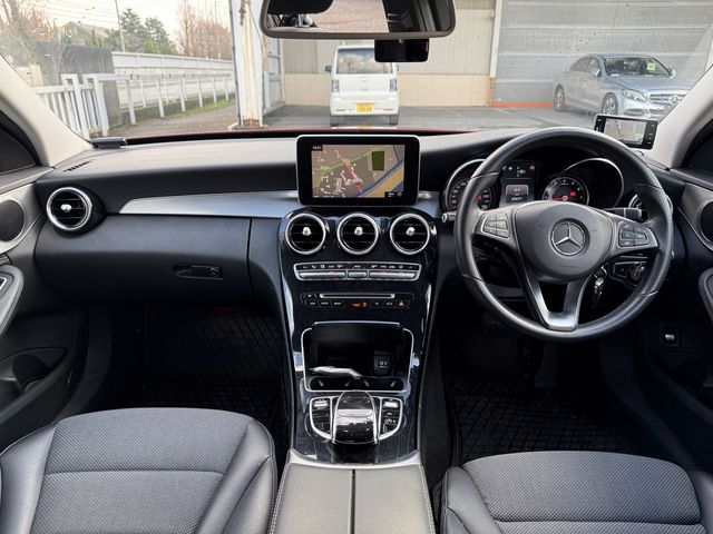 MERCEDES BENZ C class sedan