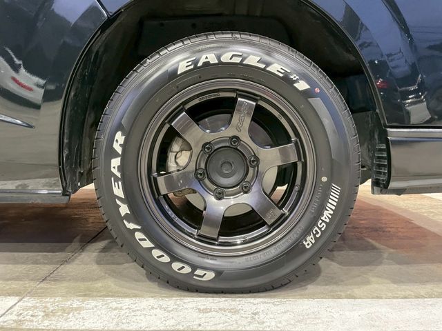 HIACE van 2WD