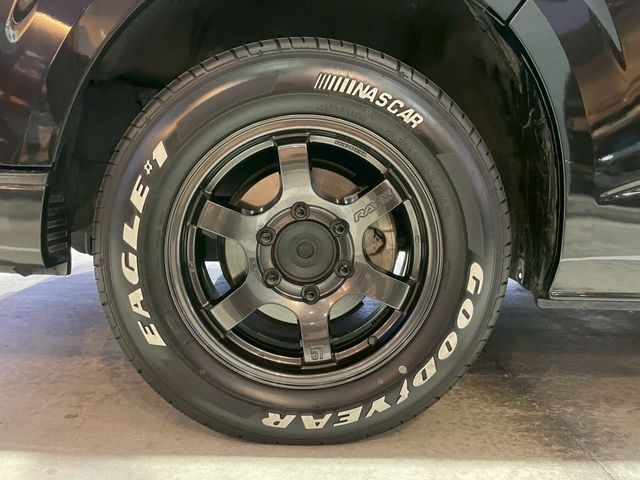 HIACE van 2WD