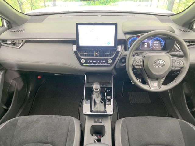 COROLLA CROSS HYBRID