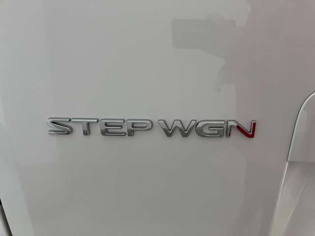 STEPWAGON e:HEV SPADA