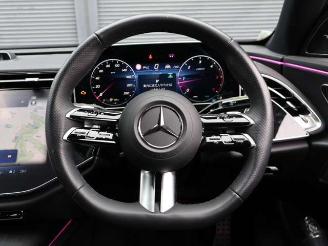 MERCEDES BENZ E-Class sedan