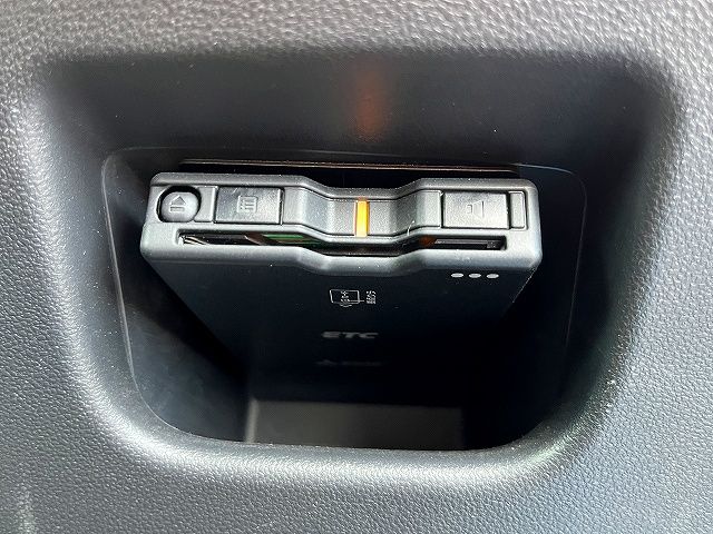 MOVE CUSTOM