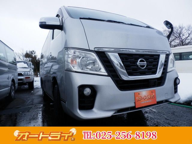 NV350 CARAVAN 4WD