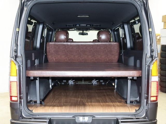 REGIUSACE van 2WD