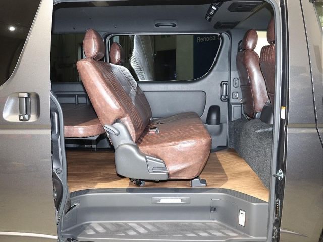 REGIUSACE van 2WD