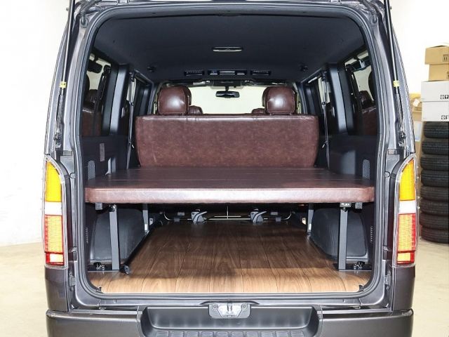REGIUSACE van 2WD