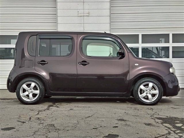 CUBE 4WD