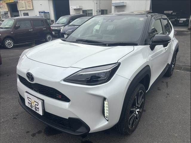 YARIS CROSS HYBRID