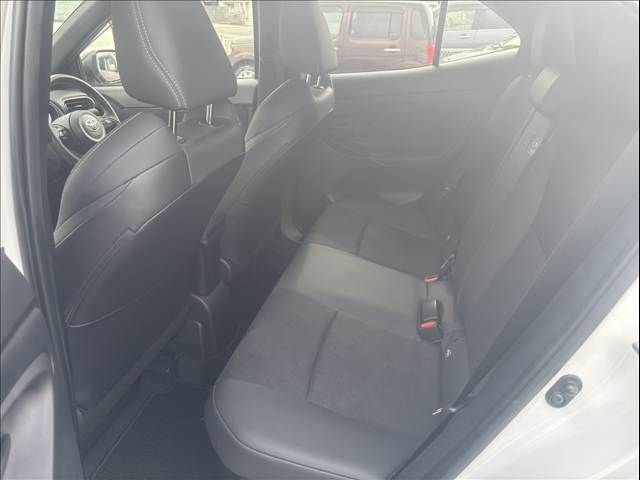 YARIS CROSS HYBRID