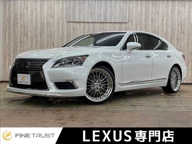 LEXUS LS600h