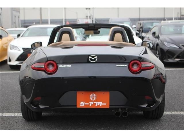 ROADSTER