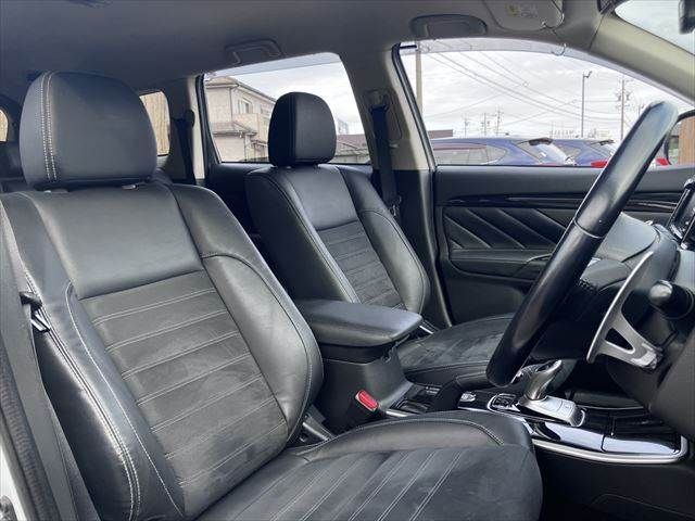OUTLANDER PHEV