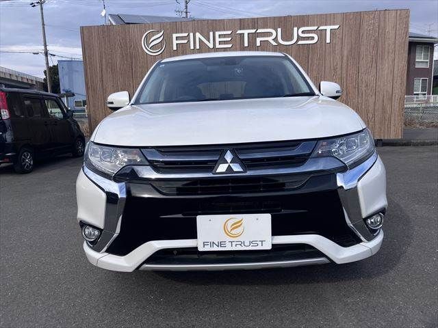 OUTLANDER PHEV