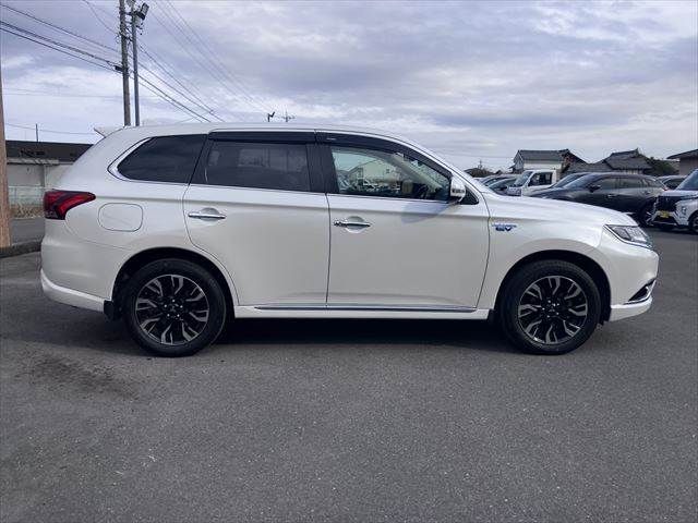 OUTLANDER PHEV