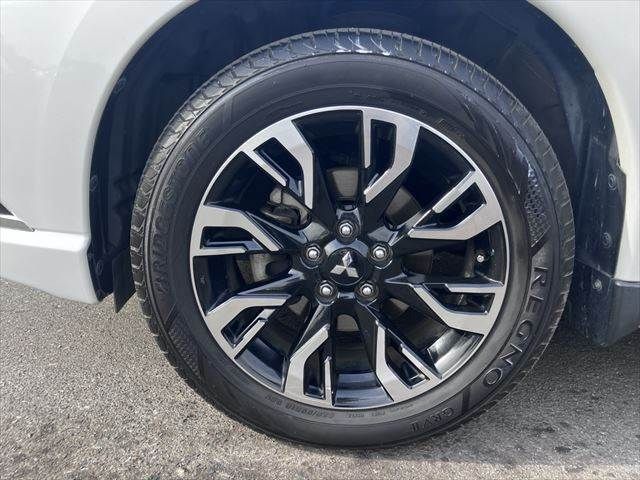 OUTLANDER PHEV