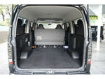 REGIUSACE 2WD van