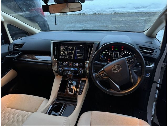 ALPHARD hybrid 4WD
