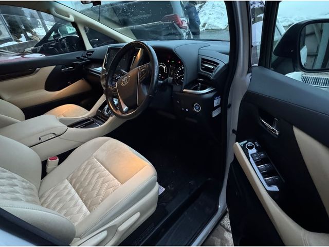 ALPHARD hybrid 4WD