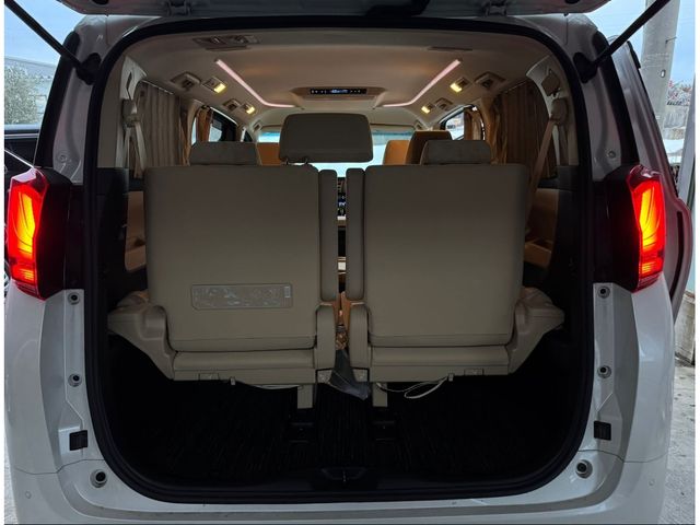 ALPHARD hybrid 4WD