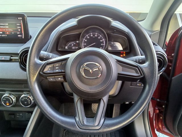 MAZDA2