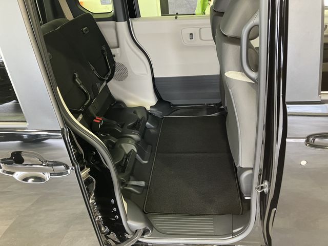 N BOX 4WD