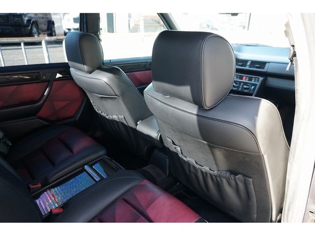 MERCEDES BENZ E class sedan