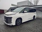VOXY HYBRID