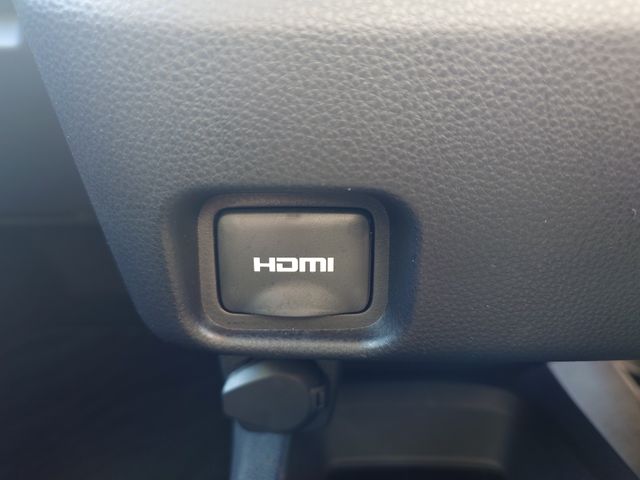 VOXY HYBRID