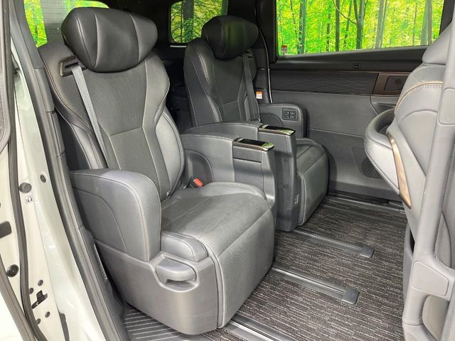 ALPHARD hybrid