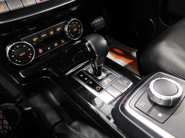 MERCEDES BENZ G class