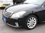 CROWN sedan