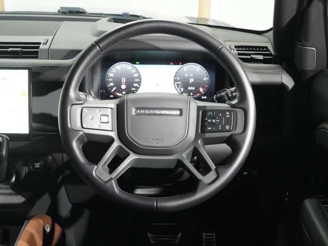 ROVER DEFENDER