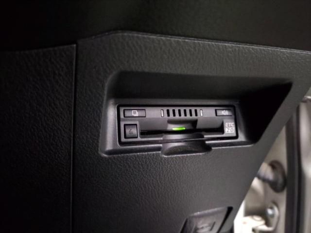VITZ HYBRID