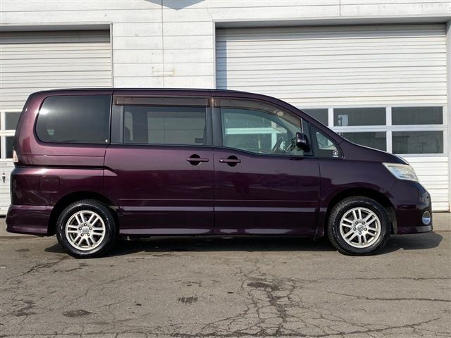 SERENA WG 4WD