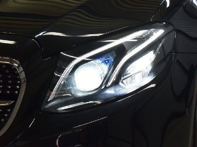 MERCEDES AMG E class sedan HYBRID